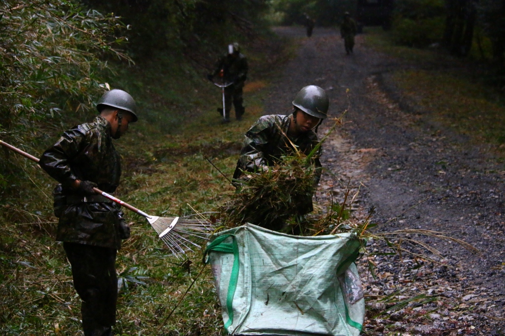 幹線道路等側溝整備（１３特）