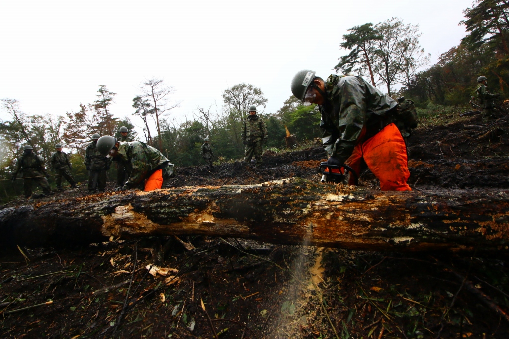 砲迫射撃陣地新設整備（１３施）