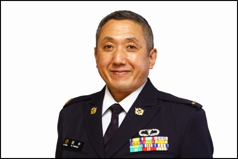 第８代　第１３旅団最先任上級曹長　田中准尉