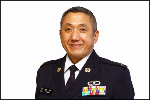 第8代 第13旅団最先任上級曹長 田中准尉