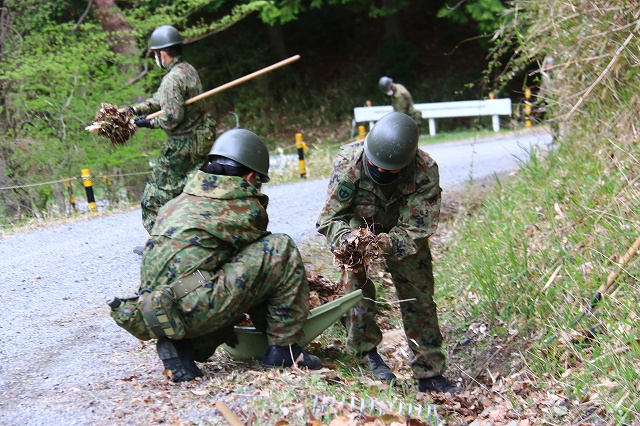 幹線道路等側溝整備(第8高射特科群)
