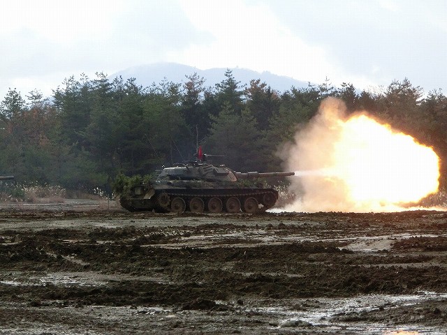 74式戦車(第13戦車中隊)
