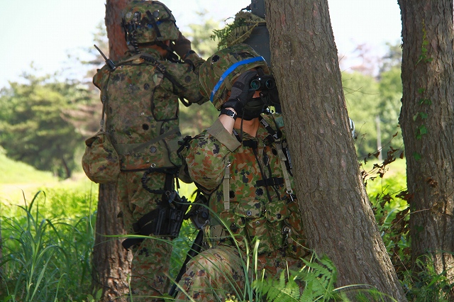 敵情の警戒(第46普通科連隊)