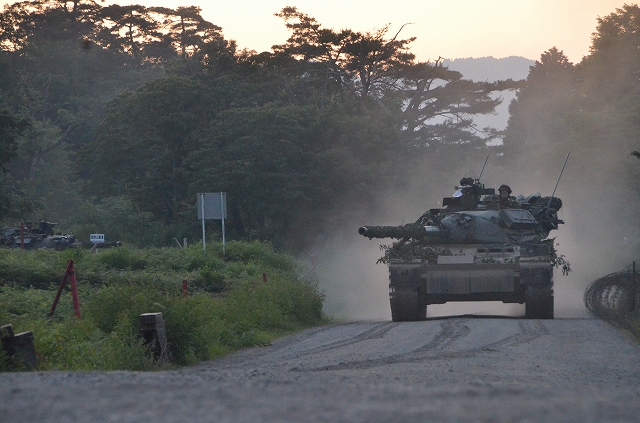 攻撃前進(第13戦車中隊)