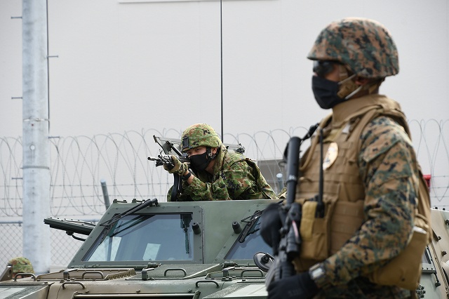 米軍