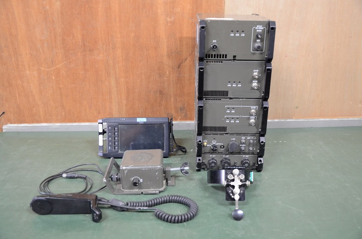 防衛庁 自衛隊基地正規放出品 無線機?測定器?ケース 期間限定 防衛庁 自衛隊基地正規放出品 無線機?測定器?ケース 期間限定