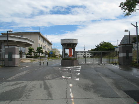 正門