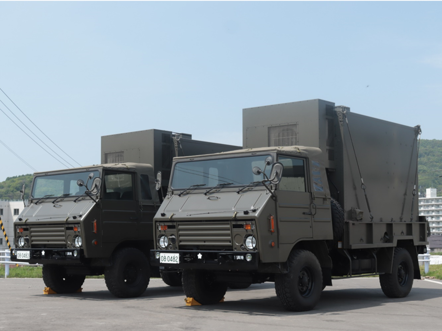 自衛隊　第１１対戦車隊　湯呑み２点　第１高射特科団　ガラス灰皿 自衛隊 第１１対戦車隊 湯呑み２点 第１高射特科団 ガラス灰皿 - メルカリ