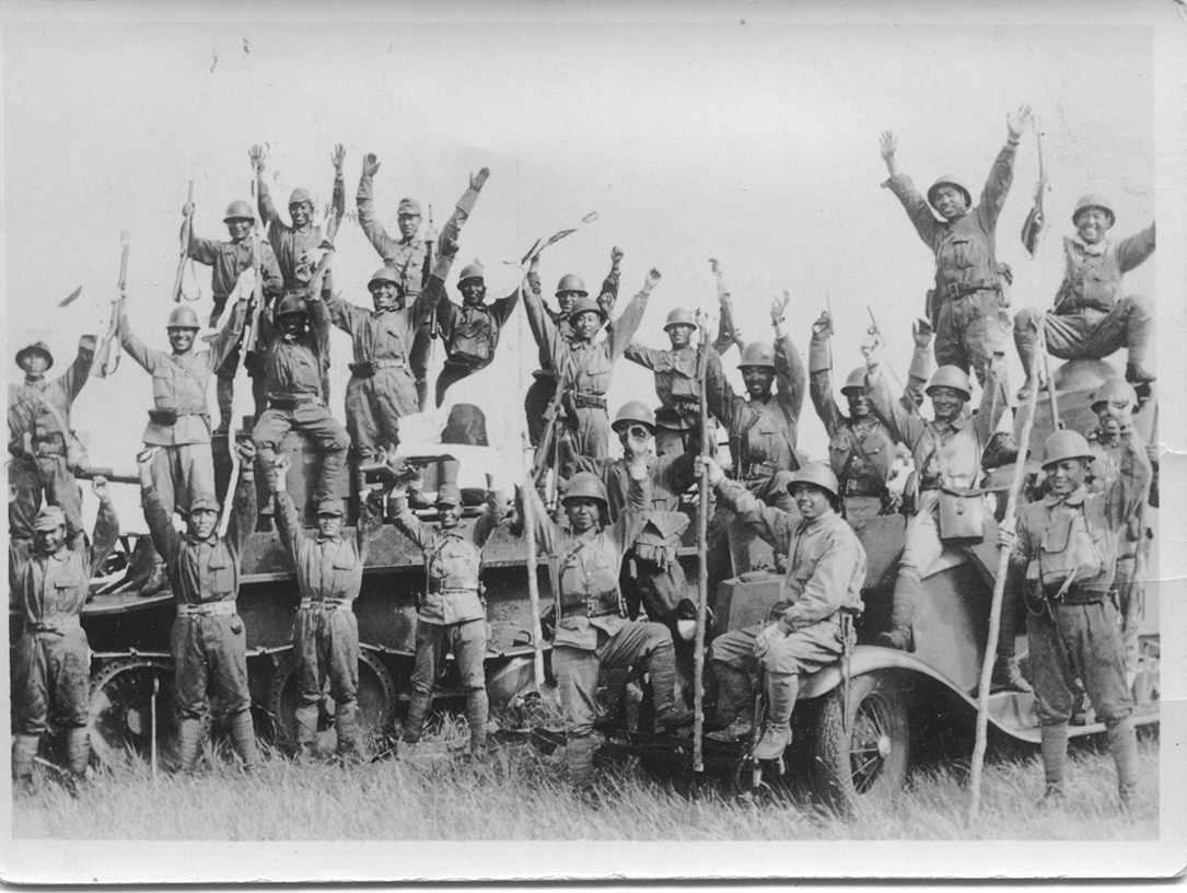 兵士集合写真