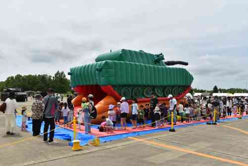 ちびっ子広場