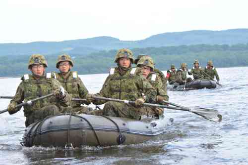 状況下におけるへん水から漕舟から上陸までの一連の戦闘行動