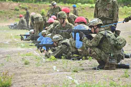 各個戦闘射撃では20式小銃も取り入れた競技会となった