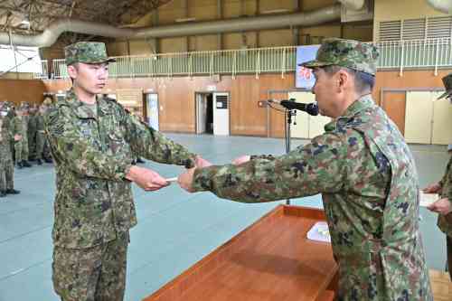 陸士の部で表彰