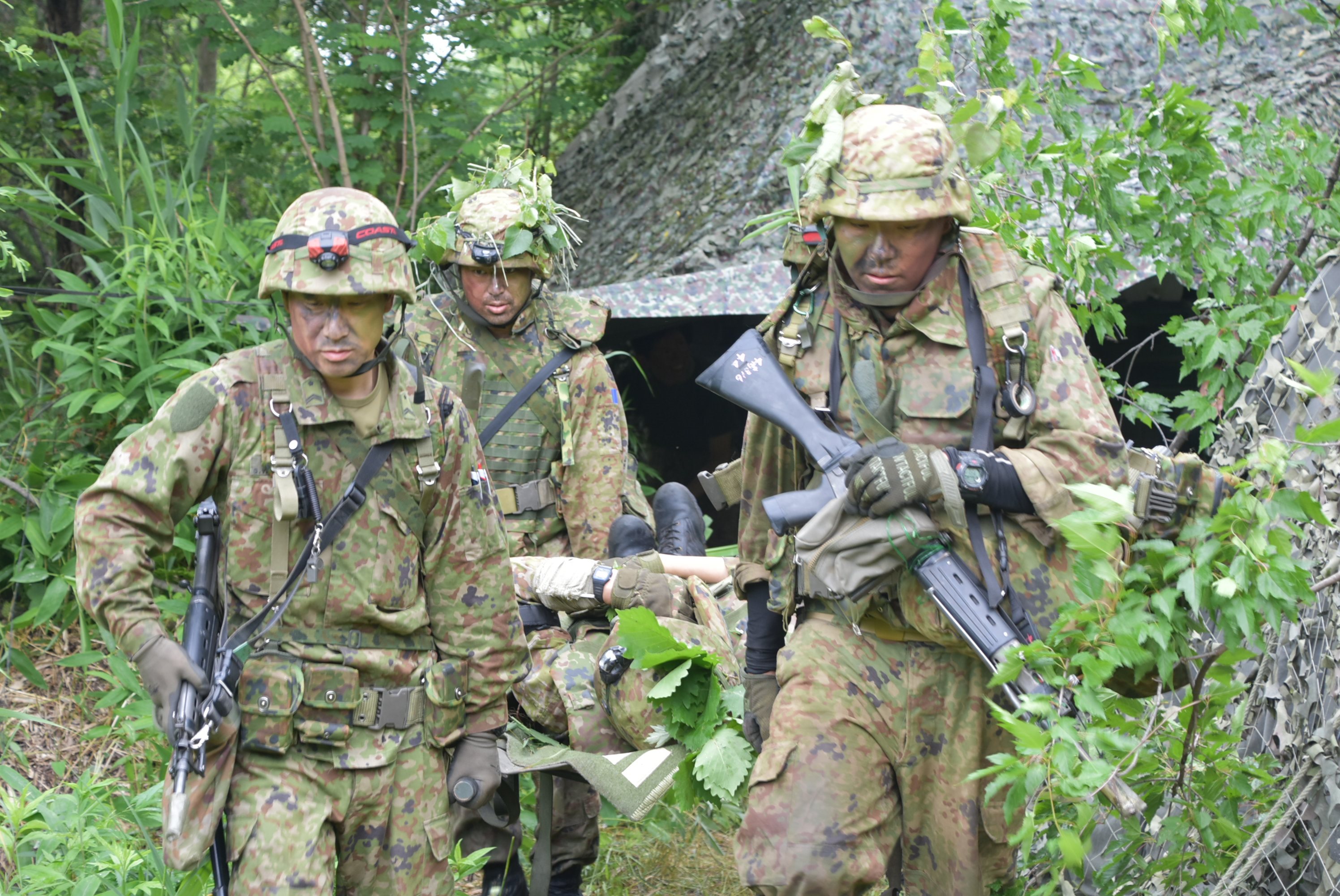 江寧部隊史　支那派遣軍特務教育隊（左はカバー） 南支那派遣軍軍歌- YouTube