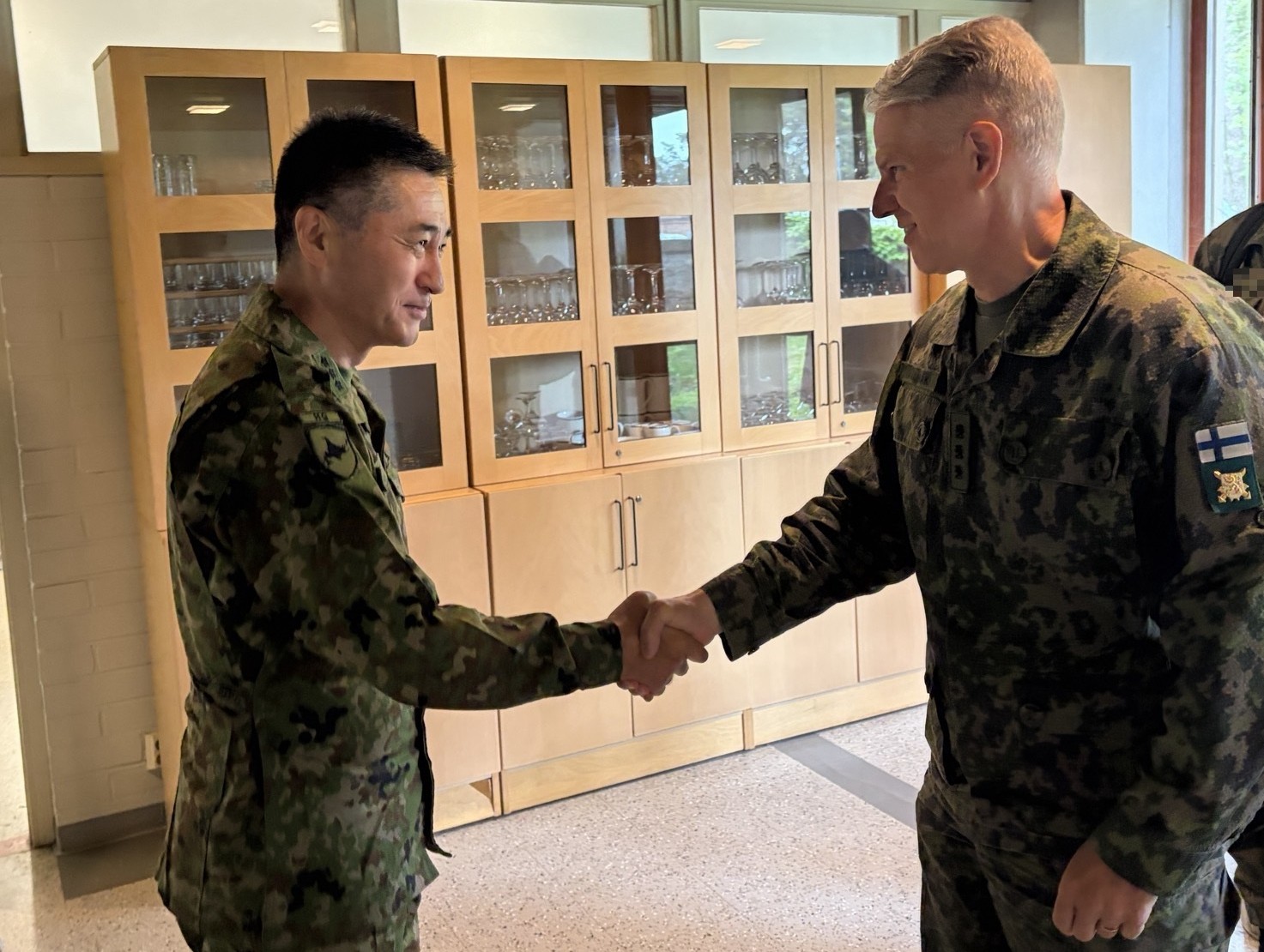 フィンランド陸軍司令官表敬
