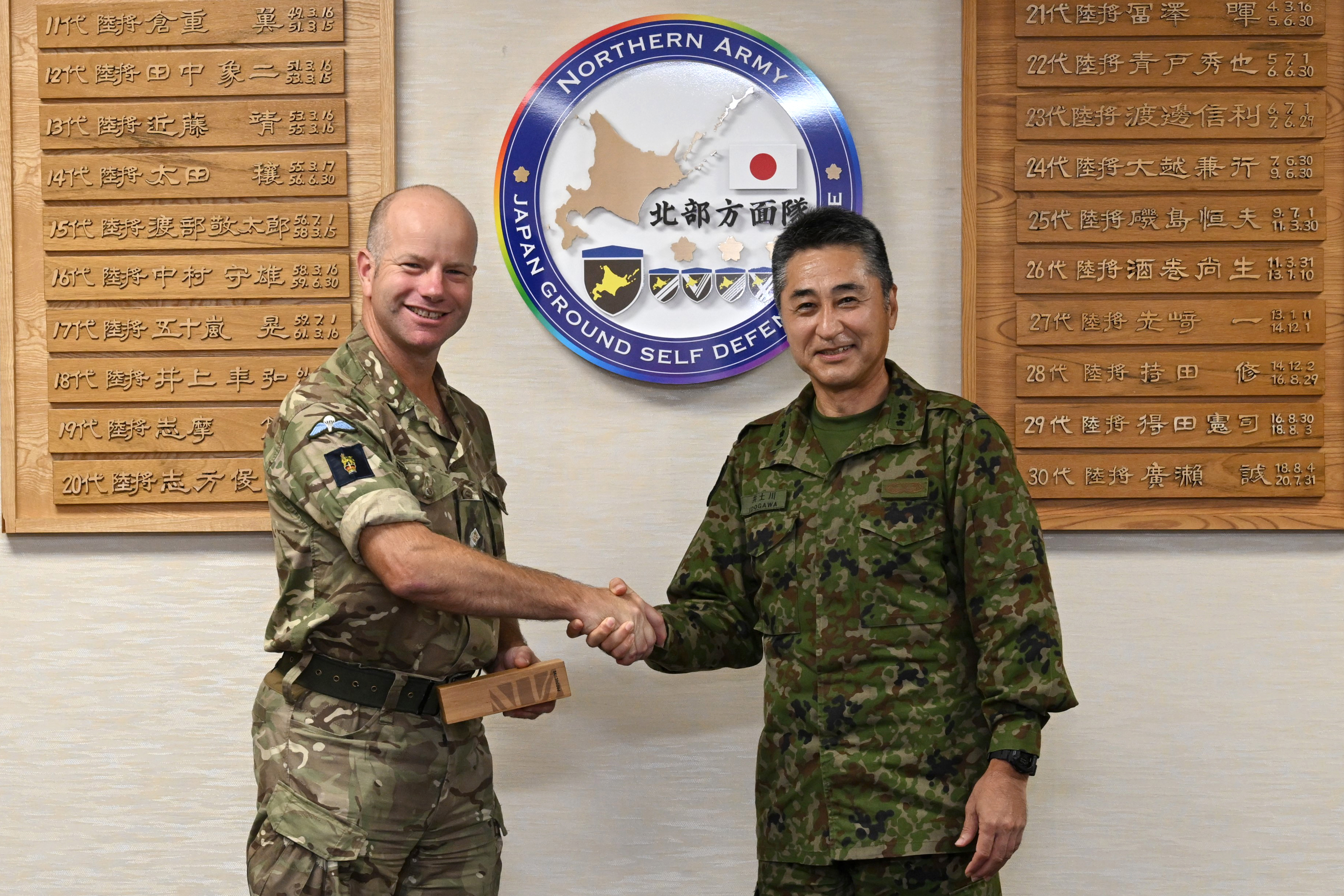 英陸軍参謀本部能力部長の総監表敬
