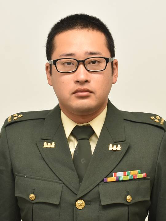 中隊長
