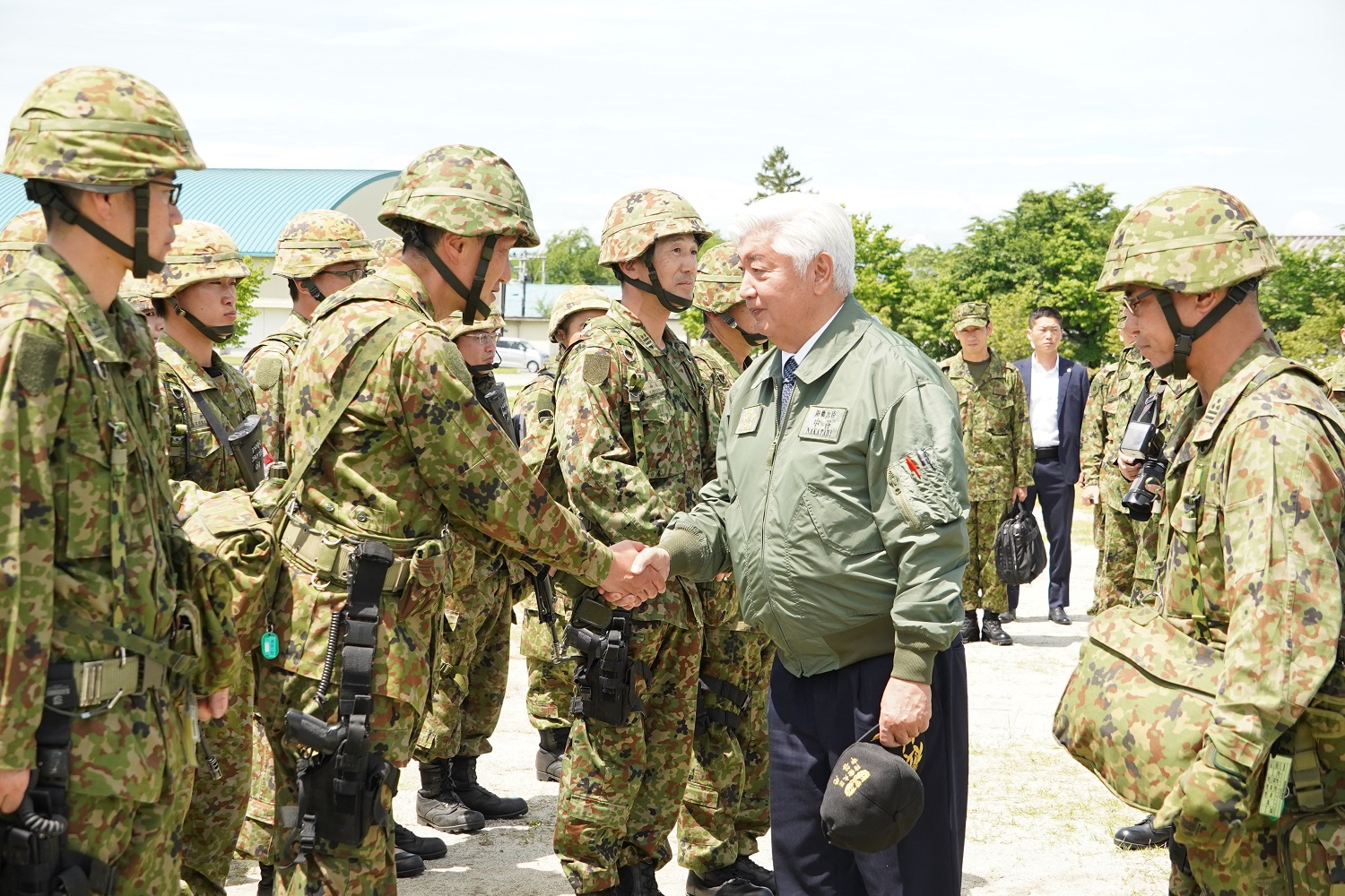 防衛大臣