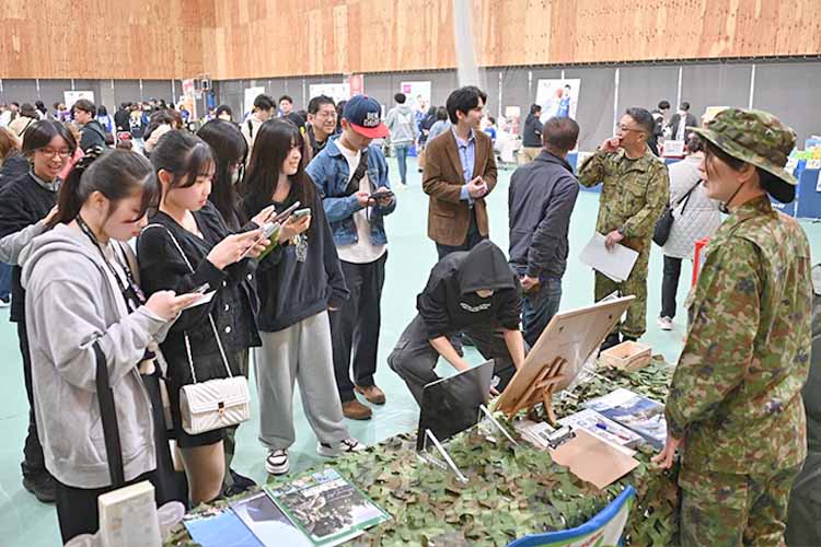 大きな歓声が沸き起こる』｜みちのくWeb - 陸上自衛隊東北方面隊