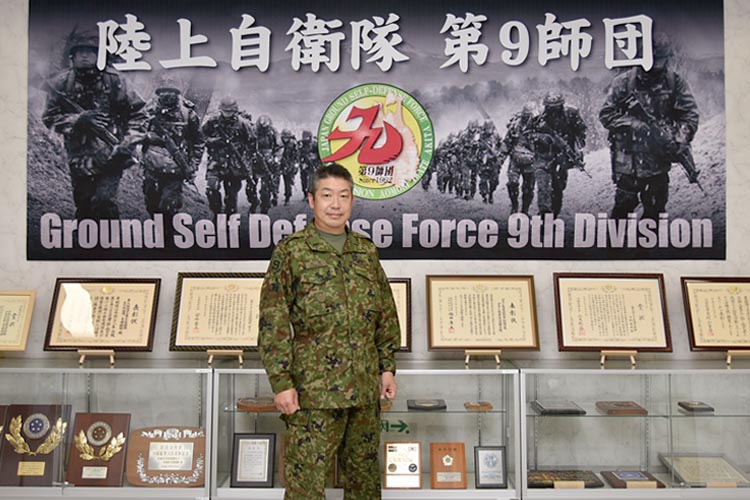 自衛隊 第9師団 師団長 チャレンジコイン