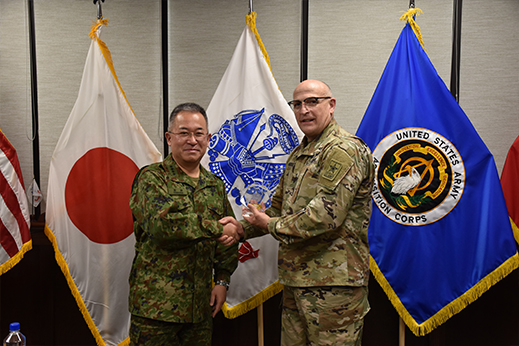 陸幕長の米陸軍省早期重要技術室の訪問 陸幕長の米陸軍省早期重要技術室の訪問