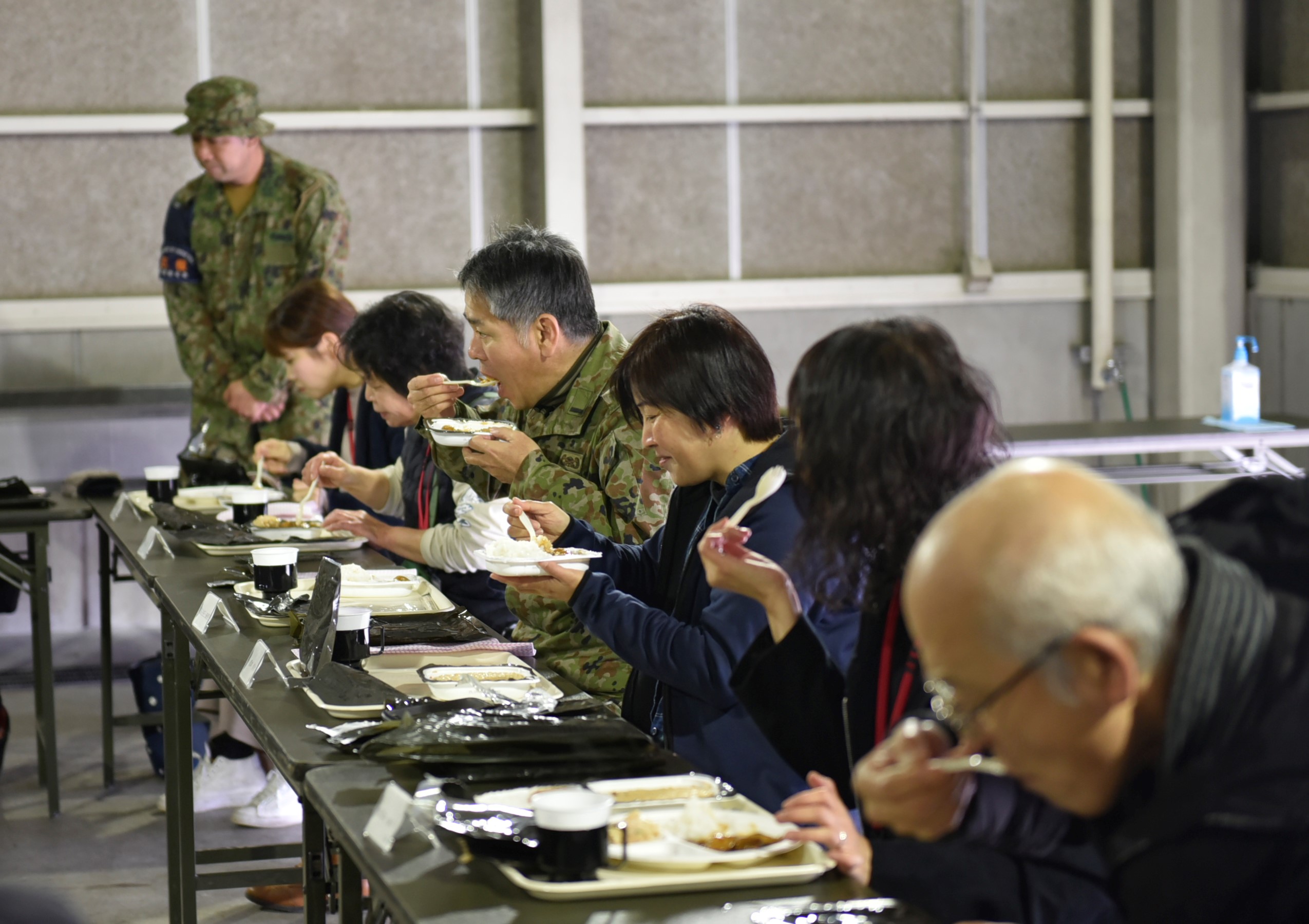 糧食喫食体験