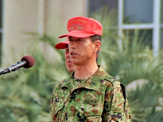 最先任上級曹長の紹介