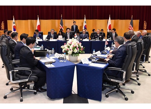 協議の様子