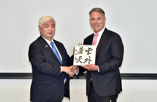 日豪防衛相会談