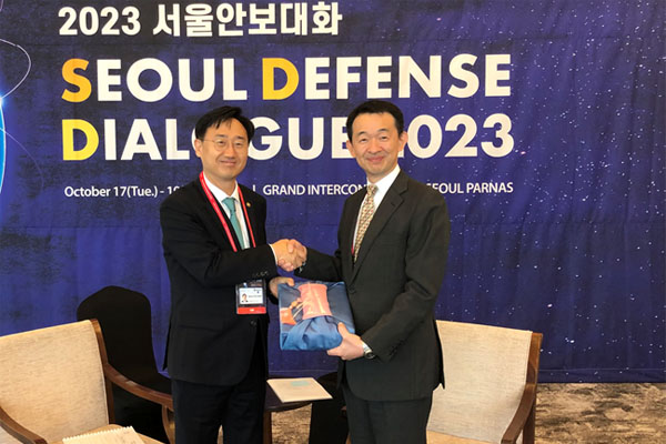 日韓防衛次官級協議