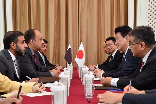 日カタール防衛相会談の様子
