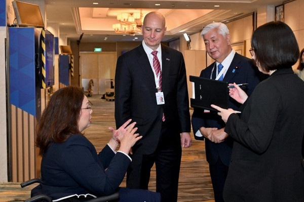 米上院議員との面会