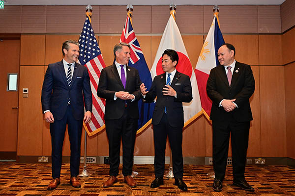 日米豪比防衛相会談