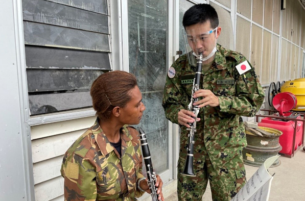 ＰＮＧ軍楽隊への能力構築支援の写真