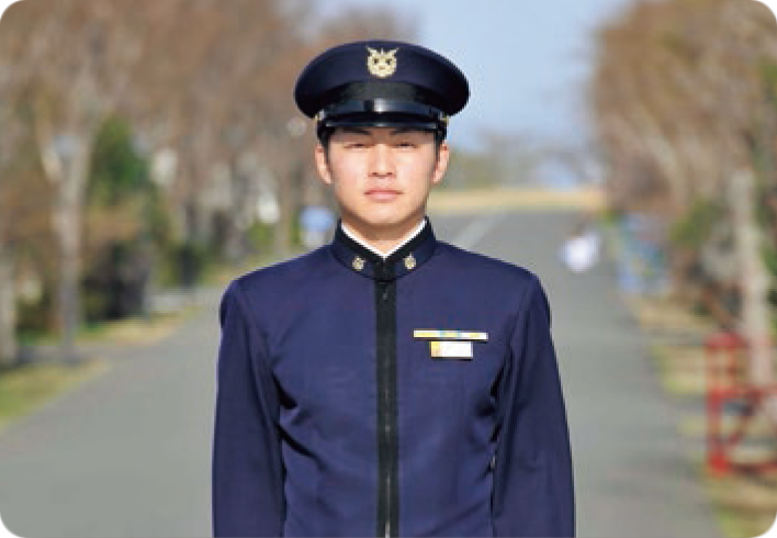 防衛大学校 学生