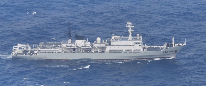 中国海軍艦艇の動向について
