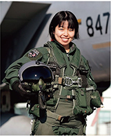 幅広い職域で活躍する女性自衛官2