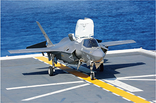 F-35B戦闘機