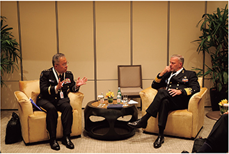 吉田統幕長とバウアー・NATO軍事委員長との会談(2023年6月)