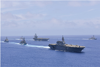 米空母「ロナルド・レーガン」・「ニミッツ」、護衛艦「いずも」、仏海軍最新フリゲート「ロレーヌ」、空自F-15戦闘機などが参加した日米仏共同訓練「Multi Big-Deck Event」(2023年6月)