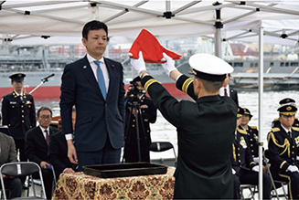 輸送艦「あまつそら」・「あおぞら」自衛艦旗授与式 (2026年3月)
