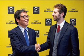 GCAP Agencyの岡首席行政官とEdgewingのゾフ最高経営責任者