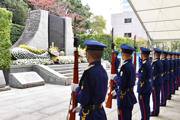 令和４年度自衛隊殉職隊員追悼式