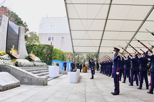 令和４年度自衛隊殉職隊員追悼式