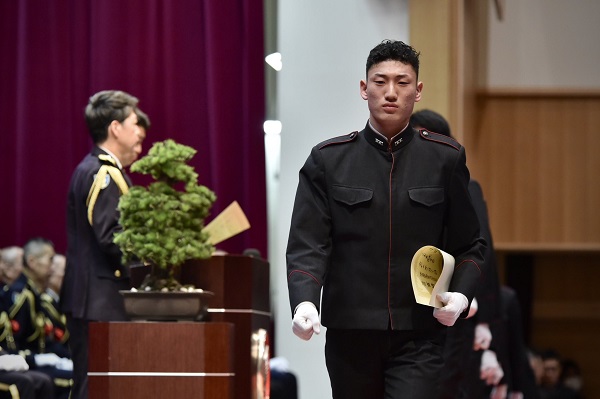 陸上自衛隊高等工科学校卒業式への出席