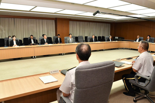 防衛力抜本的強化実現推進本部会議の開催