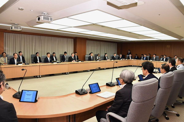 概算要求省議