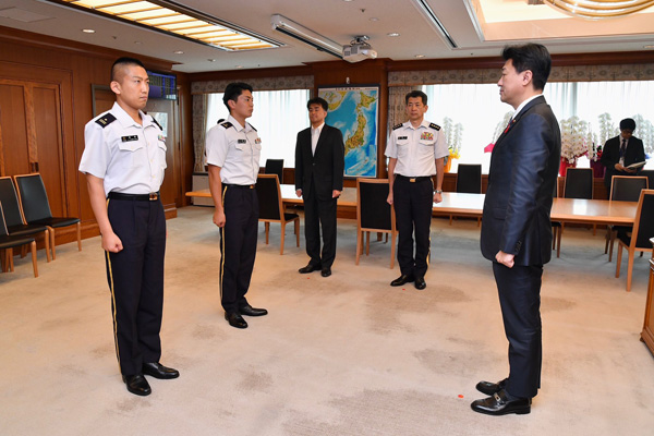 国連南スーダン共和国ミッション（UNMISS）派遣隊員による大臣への帰国報告