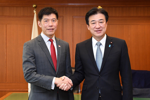 オン・エンチュアン駐日シンガポール共和国大使による木原防衛大臣表敬