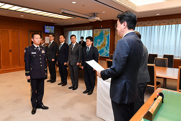 辞令交付
